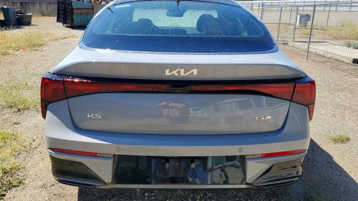 KIA K5  2025