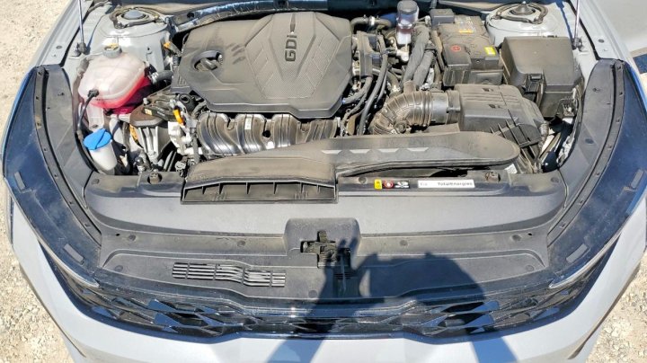 KIA K5  2025