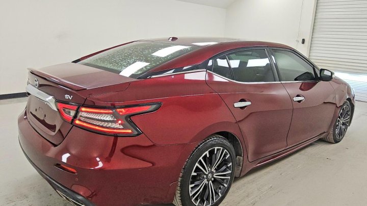 Nissan Maxima  2020