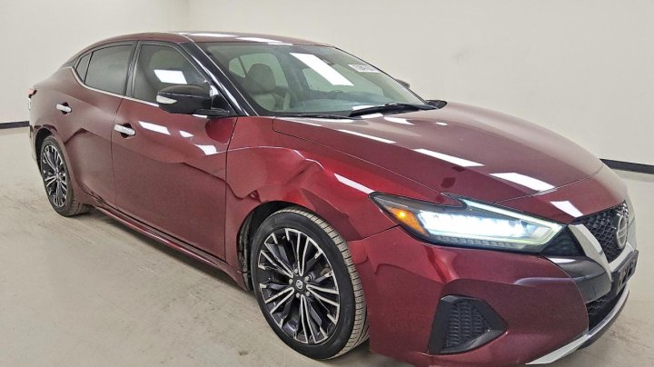 Nissan Maxima  2020