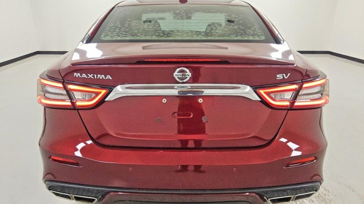 Nissan Maxima  2020