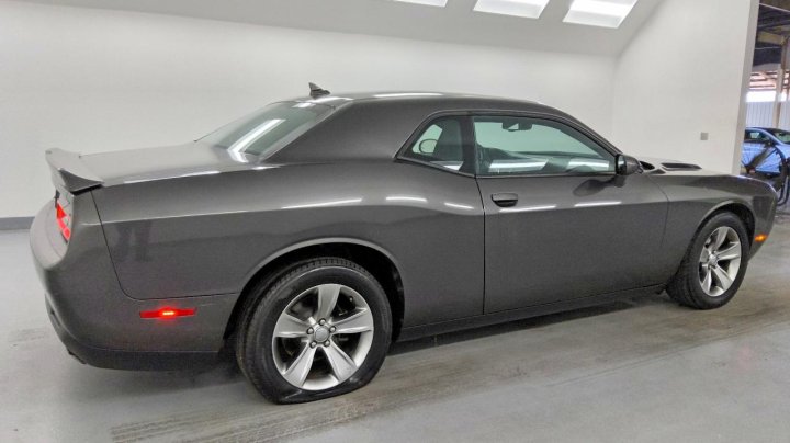 Dodge Challenger  2020