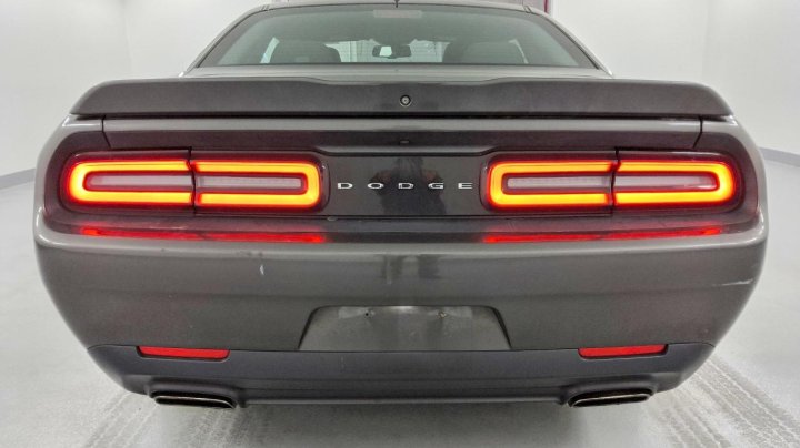 Dodge Challenger  2020