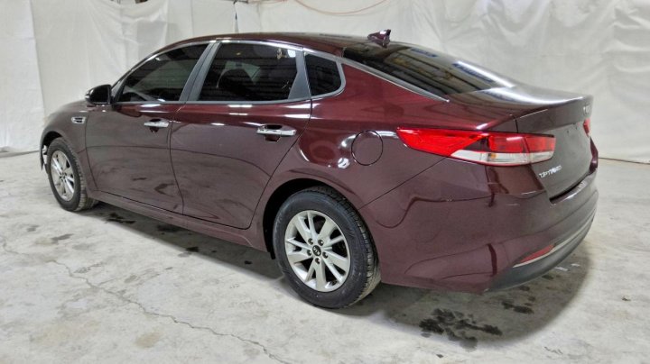 KIA Optima  2017