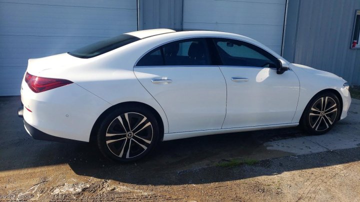 Mercedes-Benz CLA  2025