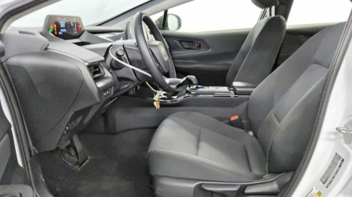 Toyota Prius  2025