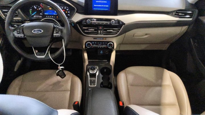 Ford Escape  2021