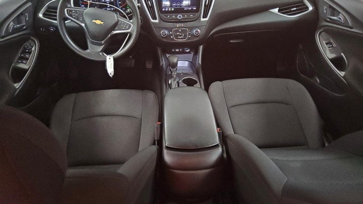 Chevrolet Malibu  2023