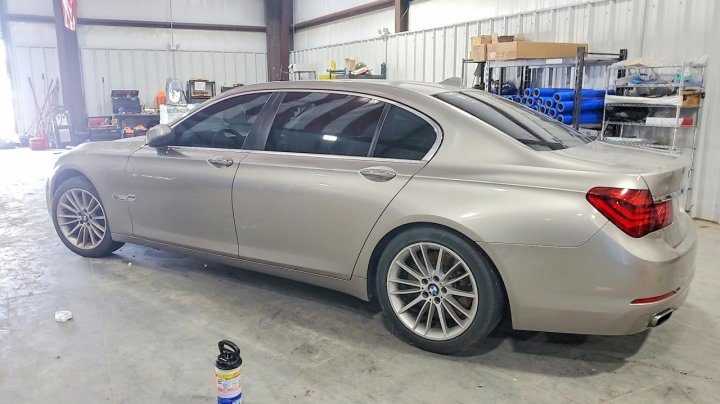 BMW 7  2015
