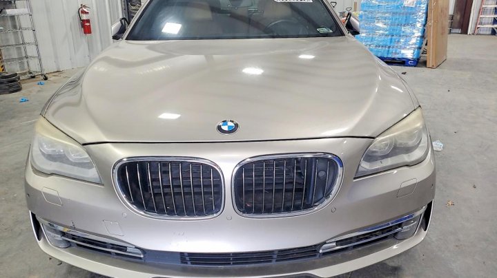 BMW 7  2015