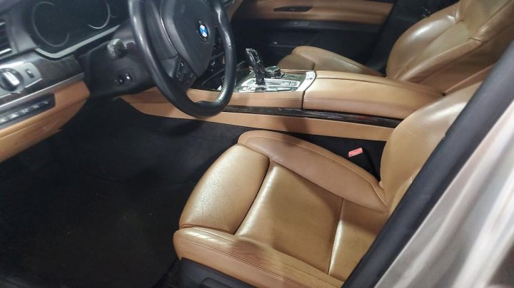 BMW 7  2015