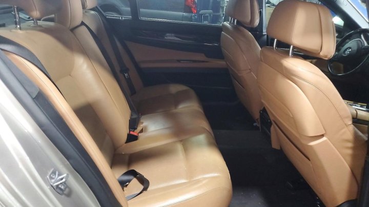 BMW 7  2015