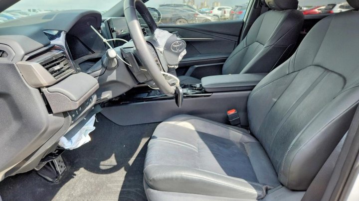 Toyota Camry  2025