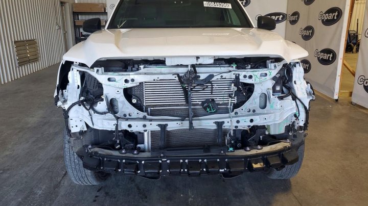 Toyota TACOMA  2024
