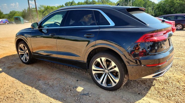 Audi Q8  2019