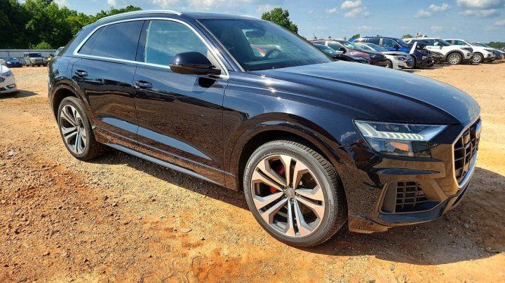 Audi Q8  2019