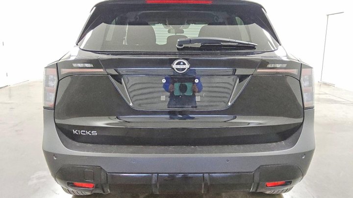 Nissan Kicks Sv 2026