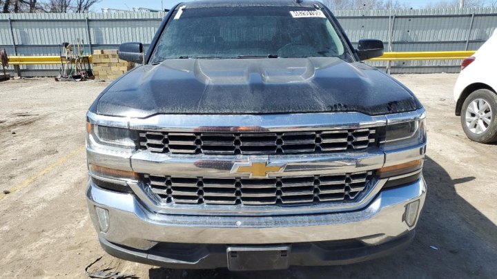 Chevrolet Silverado C1500 Lt 2018