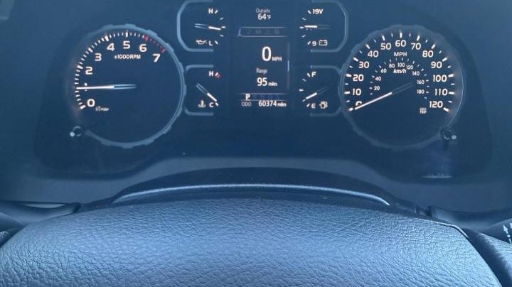 Toyota TUNDRA DOUBLE CAB SR 2020