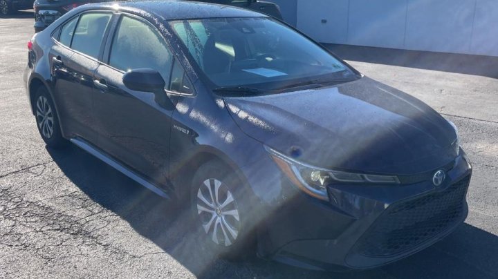 Toyota Corolla LE 2021
