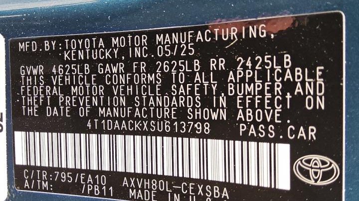 Toyota Camry  2025