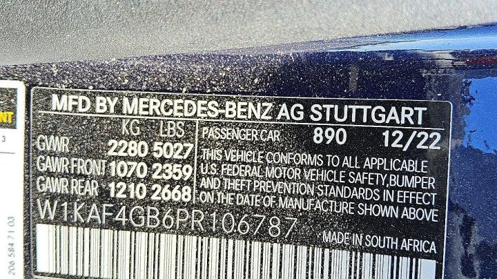 Mercedes-Benz C  2023
