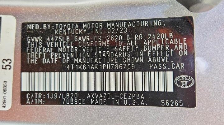Toyota Camry  2023