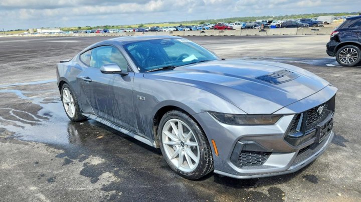 Ford MUSTANG Gt 2026