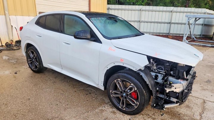 BMW B M W X Series X2 4d Suv 28i xDrive Msport 2026