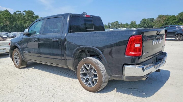 RAM 1500 Laramie 2026