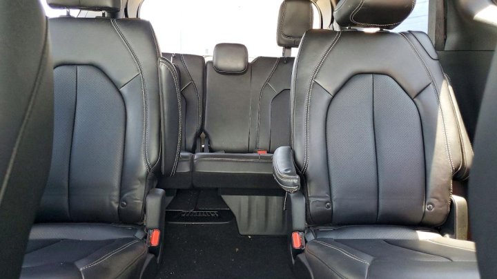 CHRYSLER Pacifica Select 2026
