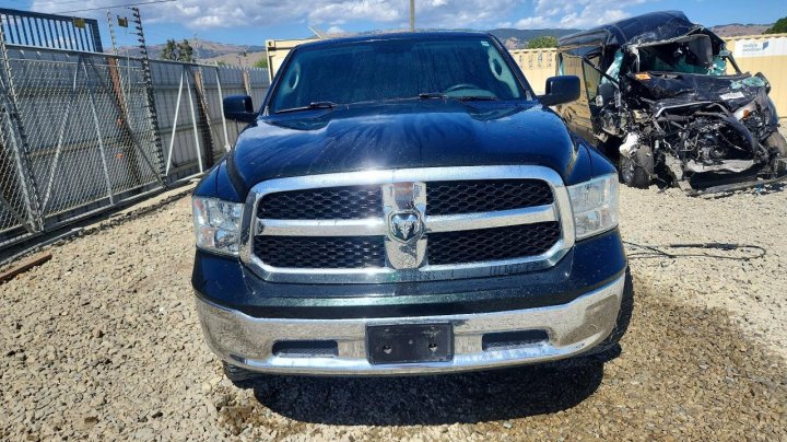 RAM 1500 Slt 2016