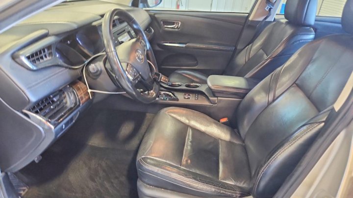 Toyota Avalon Xle 2015