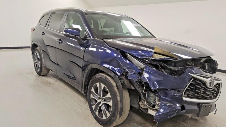 Toyota Highlander Xle 2024