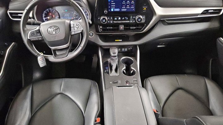 Toyota Highlander Xle 2024