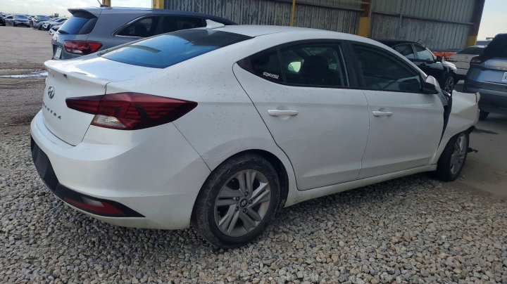 Hyundai Elantra Sel 2020