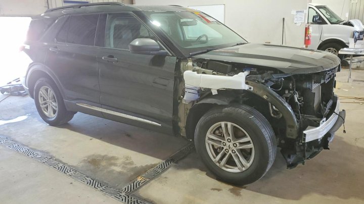 Ford Explorer Xlt 2023