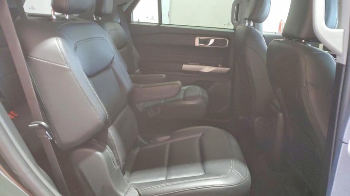 Ford Explorer Xlt 2023