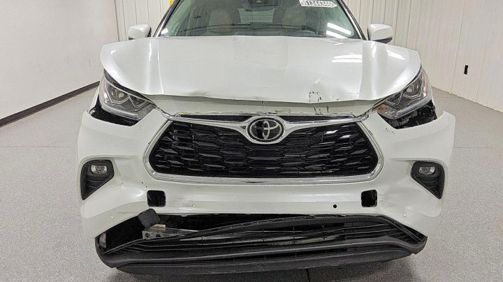 Toyota Highlander Hybrid Limited 2025