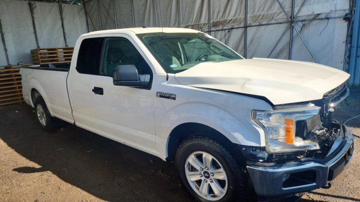Ford F150 Super Cab 2018