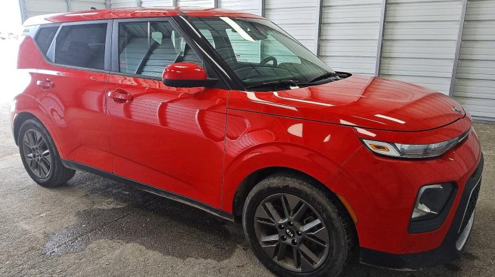 KIA Soul S 2021