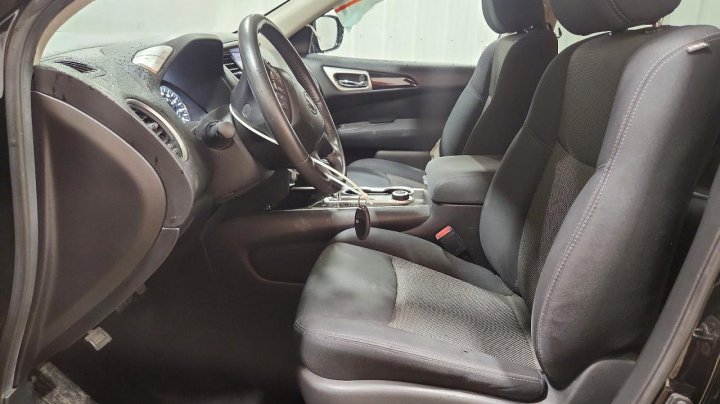 Nissan Pathfinder Sv 2017
