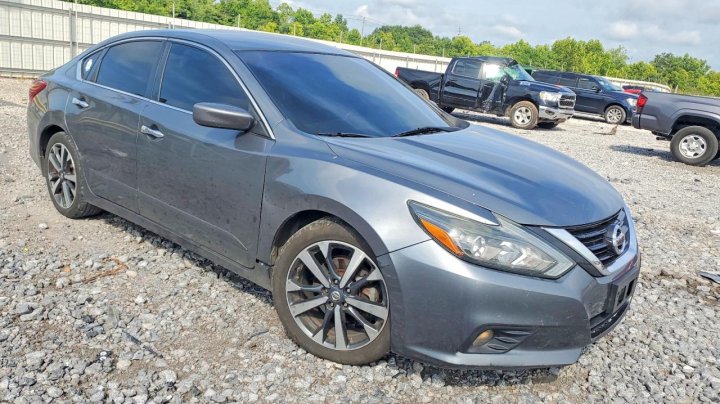 Nissan Altima 2.5 Sr 2017