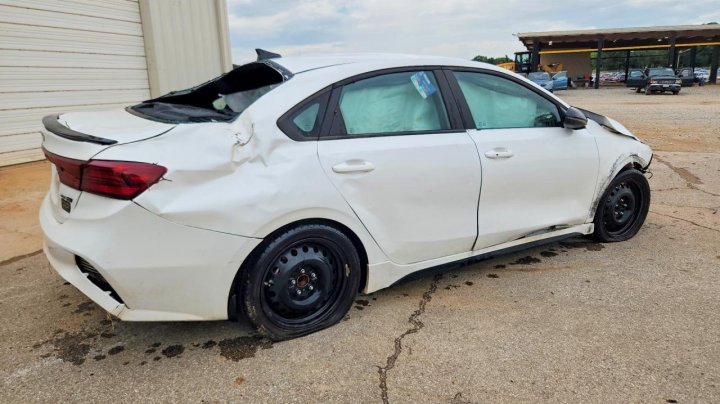 KIA FORTE Gt Line 2024