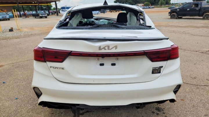 KIA FORTE Gt Line 2024