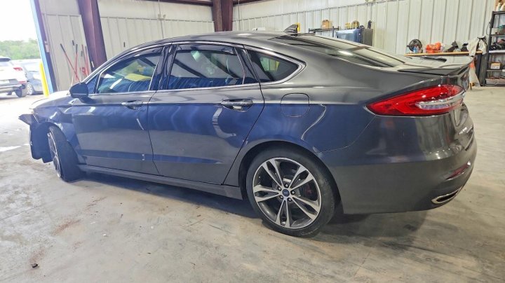Ford FUSION Titanium 2020