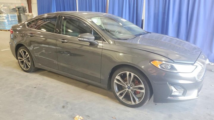 Ford FUSION Titanium 2020
