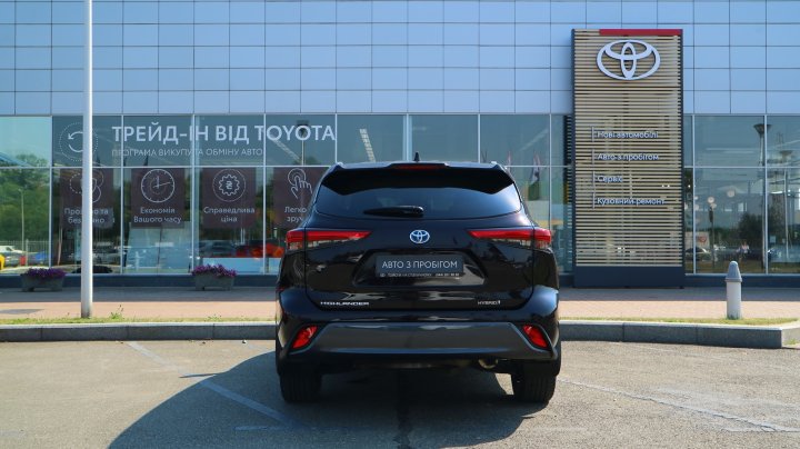 Toyota Highlander Prestige 2022