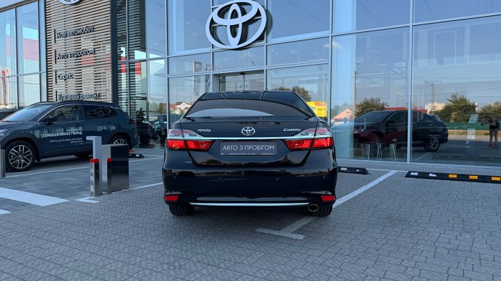 Toyota Camry Premium 2017