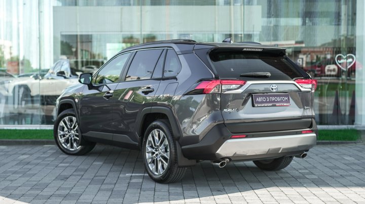 Toyota RAV4 Premium 2025